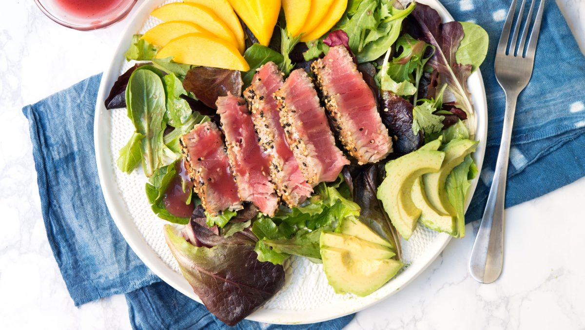 recipe-seared-tuna-salad-with-raspberry-dressing-dish-works